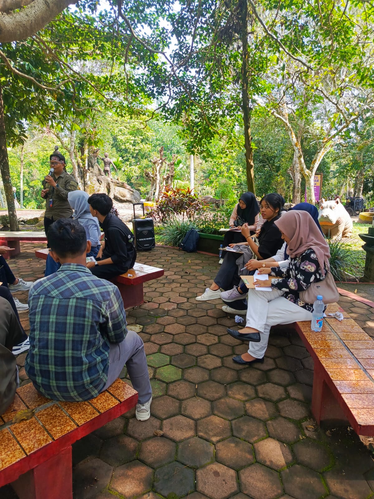 Hari Kedua Pelatihan Pemandu Wisata (DBHCHT 2025)