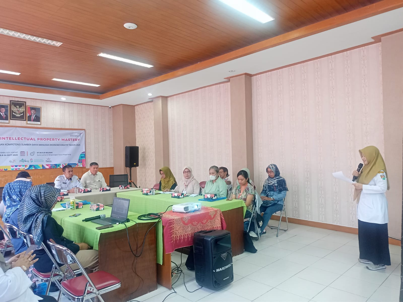 Fasilitasi Pengembangan Kompetensi Sumber Daya Manusia Ekonomi Kreatif